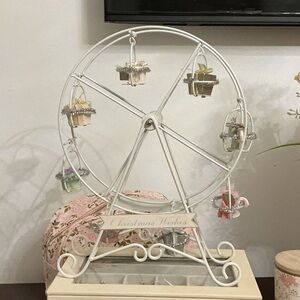 White Ferris Wheel Christmas decor